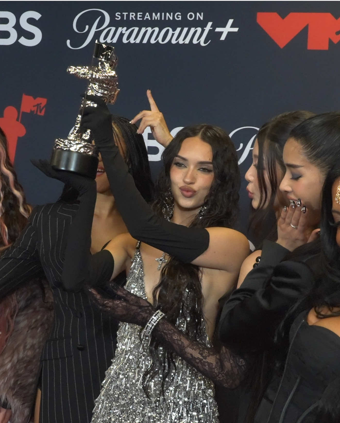 Our girls did that 🏆  #katseye #vmas 