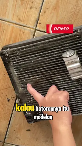 Bisa sampai kayak gini guys   #serviceacmobil #brio #acmobil #honda #toyota 