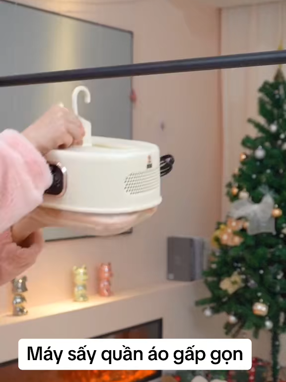 Máy sấy quần áo gấp gọn, mùa xuân mưa phùn nhiều dùng vô cùng tiện lợi  #maysayquanao #maysayquanaomini #tusayquanao #giadungthongminh #giadungt90