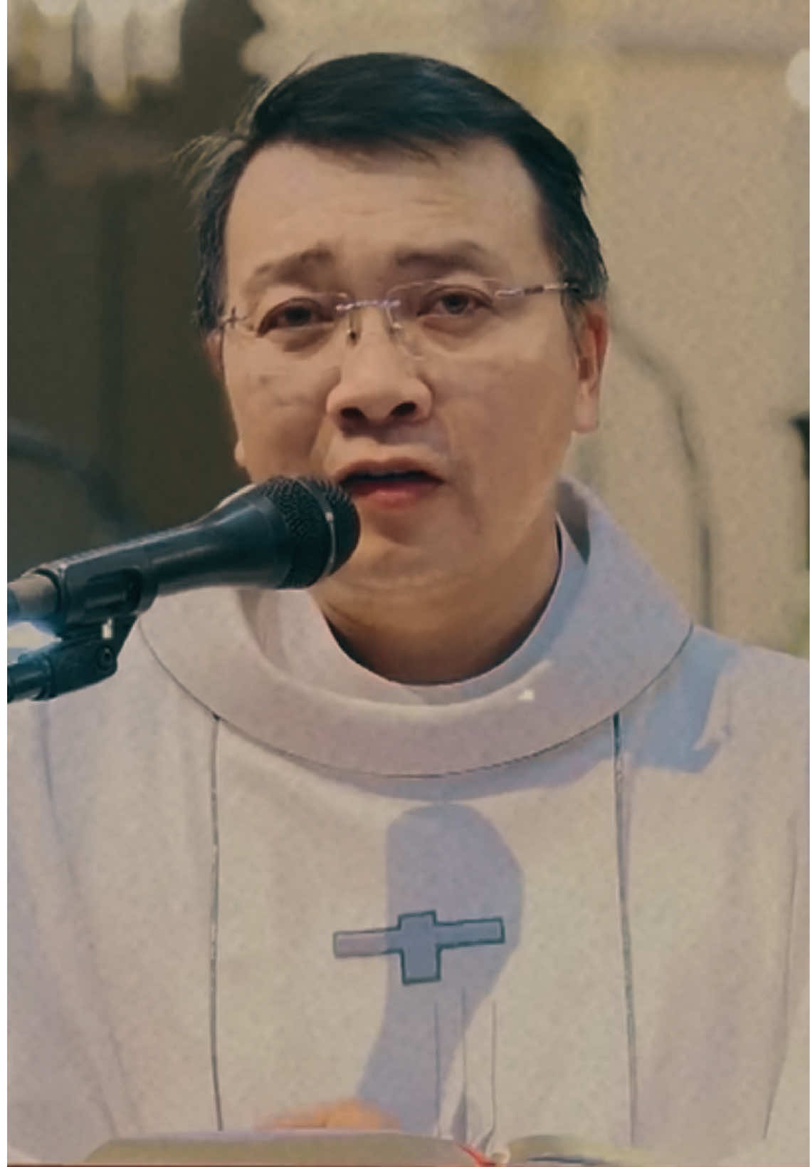 “ Xin cho con đừng bỏ cuộc, con sắp chịu hết nổi rồi… ” 😔 #lmphuongdinhtoai #cauchuyencuocsong #binhancatholic #catholictiktok #sachchiecchieusaubuihoaquynh 