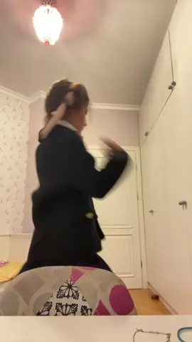 I never do makeup but like idk it’s the first day so lol 😭🙈#xyzba #firstdayofschool #GlowUp #school #grwm 