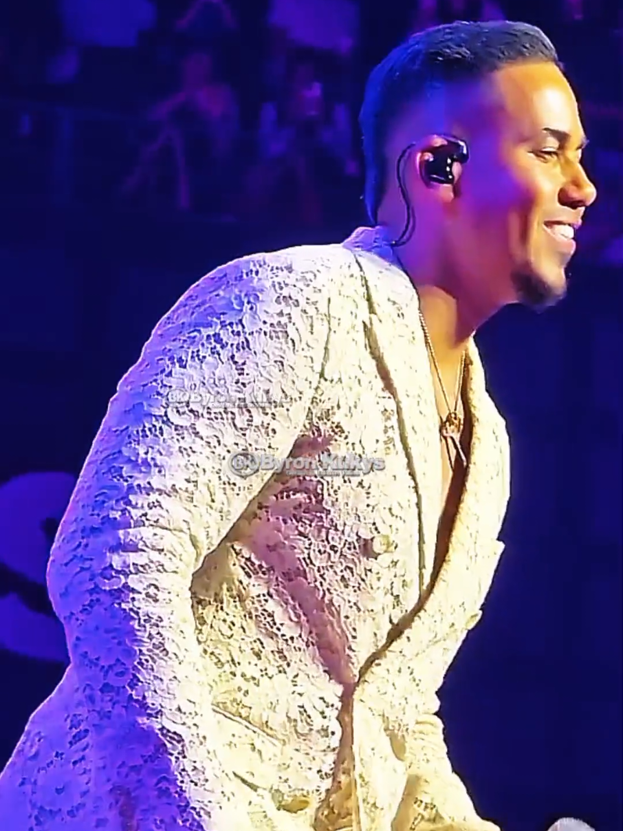 Todavía Me Amas - #aventura #romeosantos #godsproject #bachata #Viral 