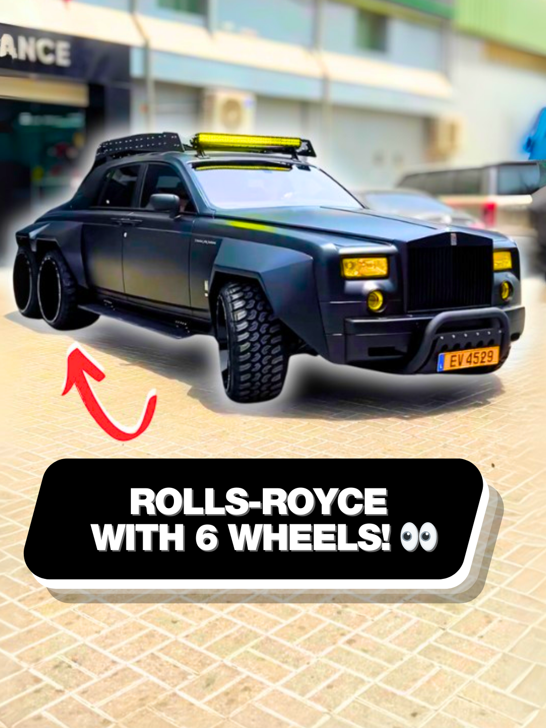 When you want luxury but also off-road 🤩 @sbxcars #rollsroyce #offroad #luxury