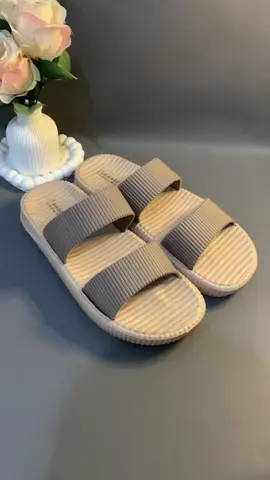 enak dipakenya😍 #sandalwanita #sandalkaret #sandalmurah 