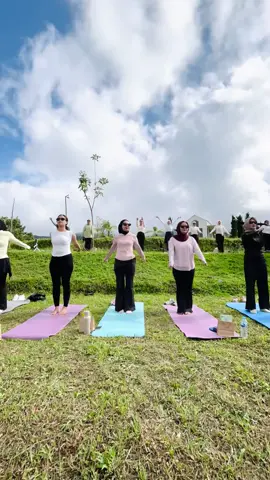 come back yoga bareng @niskala 🫶🏻🫶🏻🫶🏻🫶🏻#yoga#yogatrenggalek#trenggalek#trenggalek24jam#ancala