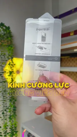 Kính cường lực Titan của TORRAS dành cho Iphone không viền đen xung quanh, chống xước, chống bám vân tay, chống va đập. Quá xịn luôn. #cuongluciphone #kinhcuongluc #cuongluctudan #LearnOnTikTok #thanhcongnghe 