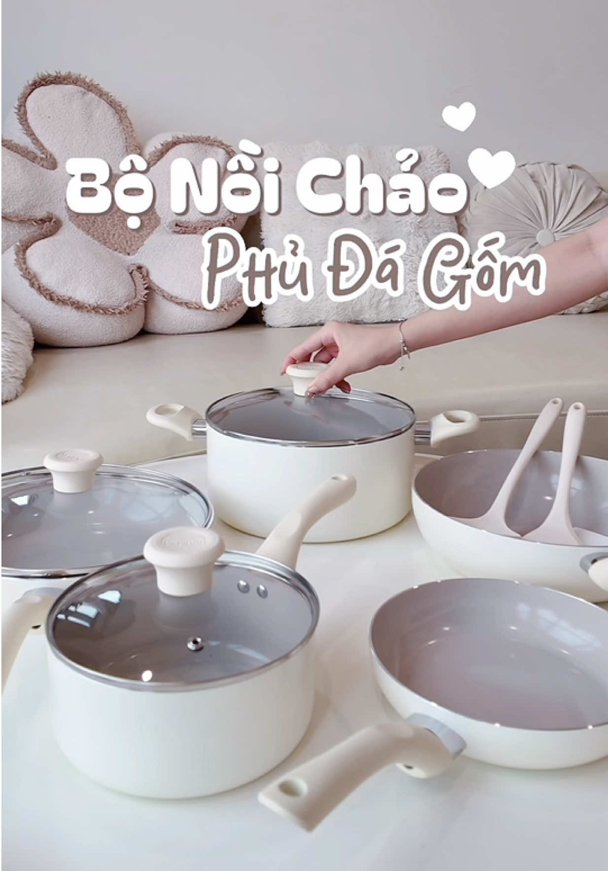 Tui có 1 tình yêu với nồi chảo xinh☺️ #areumdecor #bonoichao #homedecor #kitchen #kitchenware 