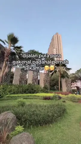 Menyewakan Apartemen Treeparkcity cikokol! Cocok Buat kalian Yang mau staycation sama Pasangan🤗 Dijamin nyaman bersih dan aman⚠️ Fasilitas💯Lengkap! Free Swimming pool🏊wifi-nefklix,YouTube,Gym🏋️ Insta@Ipemroom Watsap_085716966462📲 https://wa.link/r76t8a #ApartemenTreeparkcitycikokol🏢 #sewaapartementanggerang #kotatangerang  #sewaapartemenharian  #sewaapartemenmurah 