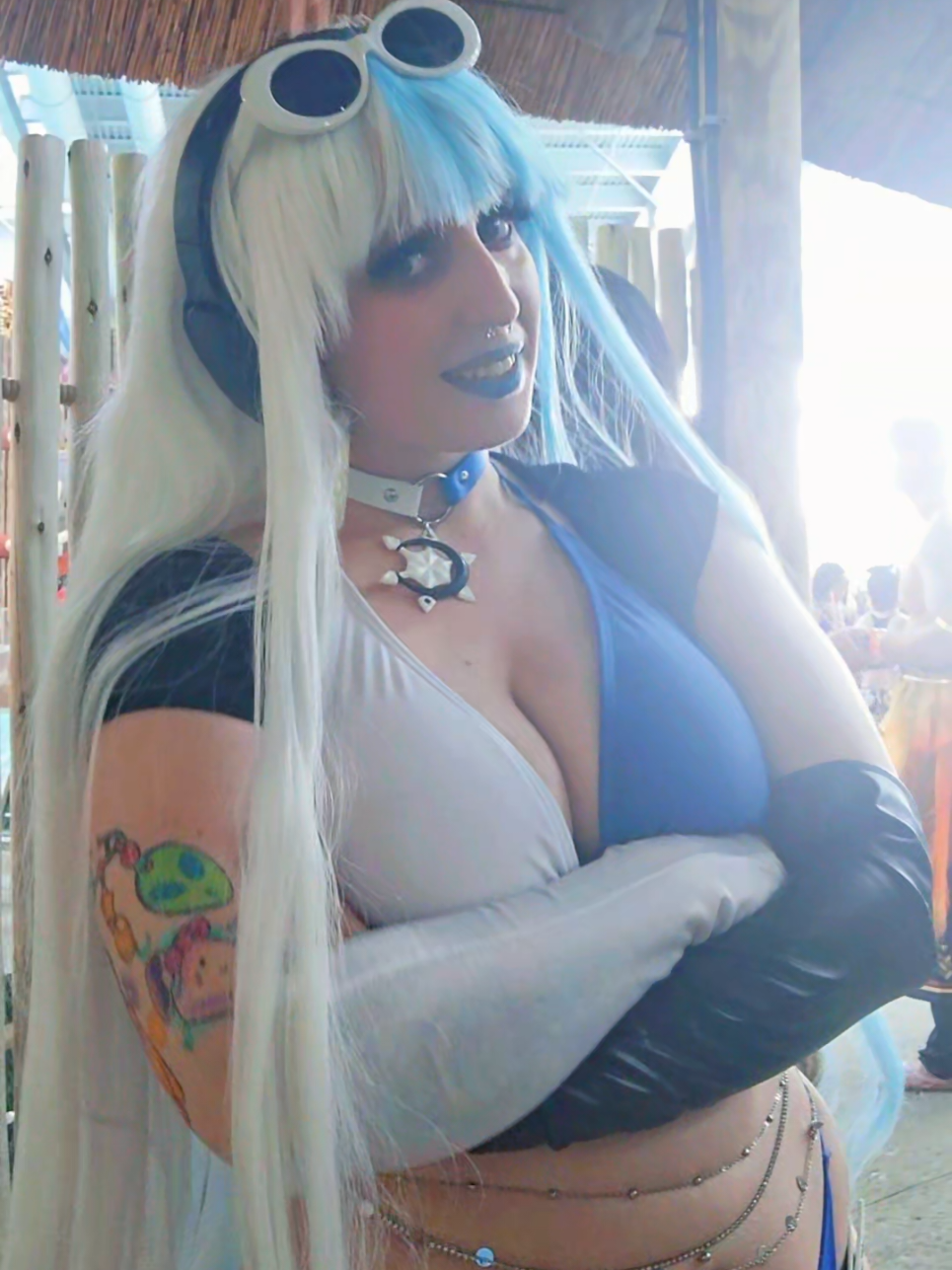 reuniting with my wife always gives me my healing power 💙💜 Psylocke: @♡piexv♡  #MarvelRivals #LunaSnow #Psylocke 