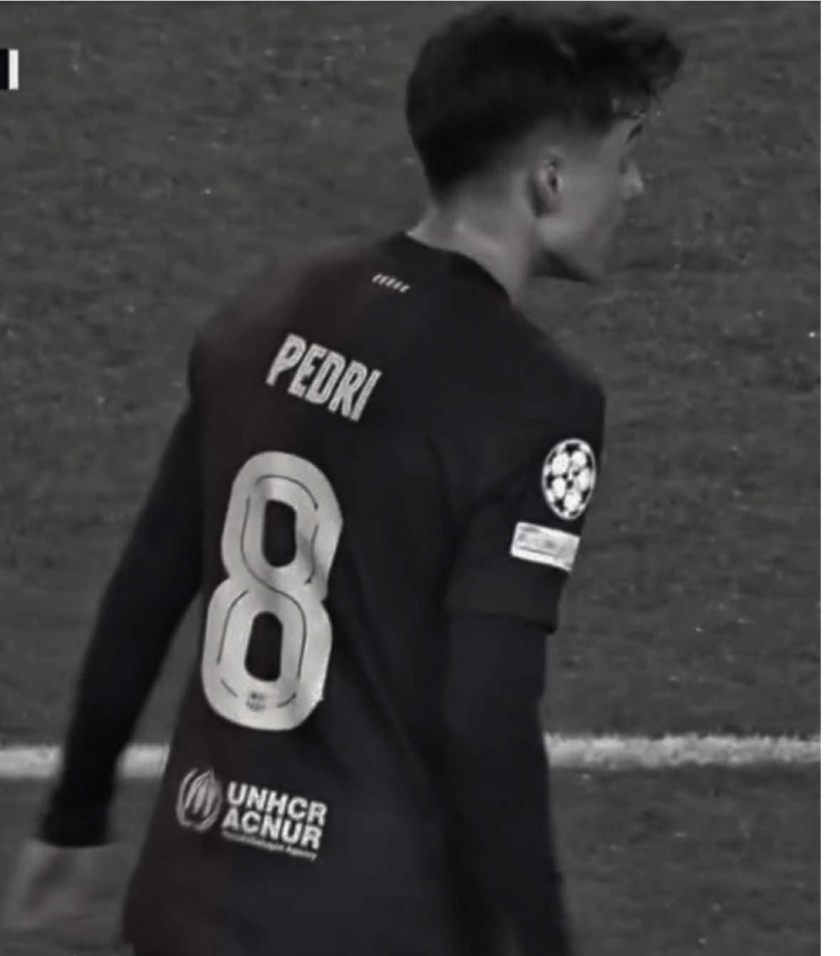 لاعبييي 8️⃣🤍🤍🤍 ' ' #explore #fyp #pedri #barcelona #ronaldo 