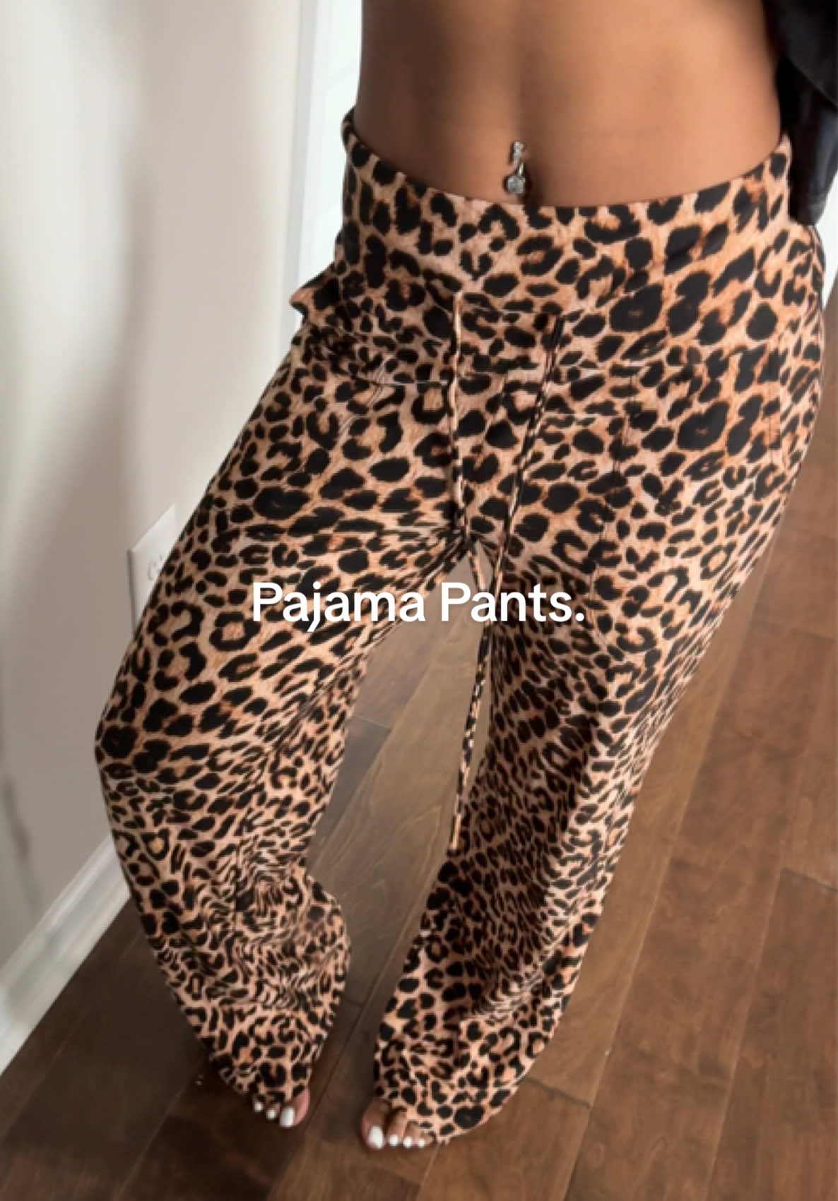 These Pajama Pants are a size small and fit really nicely 🤍 they’re buttery soft and hugs your body. #showitty #showittypants #showittyfashion 