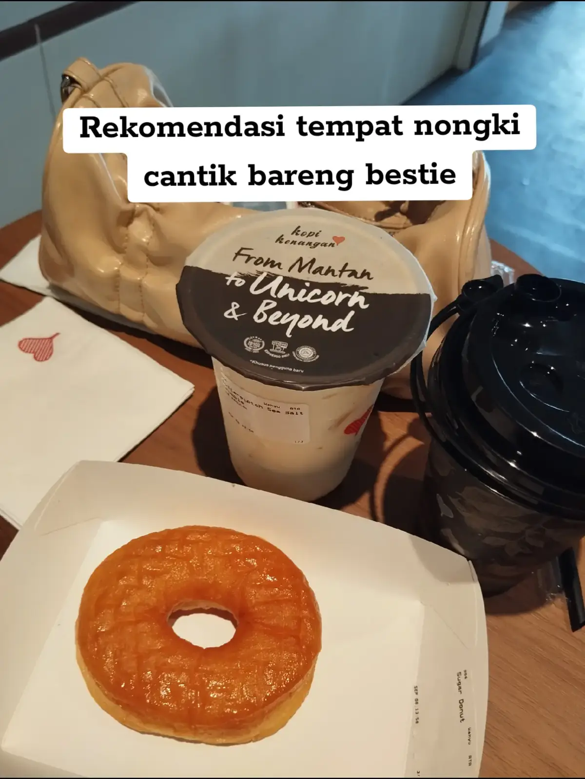 Kopi kenangan Jl pettarani, makassar tepatnya samping telkom gess.. #nongkisantuy #nongkimakassar #fyp #nongkicantik #kopikenanganmksr 