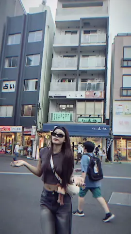 #အတိတ်နဲ့အနာဂတ်ဆိုတဲ့အရာတေအကုန်ခနမေ့ထား 💪#fyp 