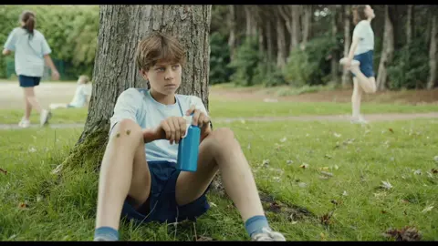 DIRECTOR'S CUT - Young Hearts Deleted scene 004 // Elias & Lukas during gym class. We are pleased to share some of Anthony’s favorite scenes. A beautiful moment between capturing the friendship between Elias and Lukas, while figuring out the arrival of the new boy. Big cheers to @Jill  #youngheartsfilm #directorscut #deletedscene 