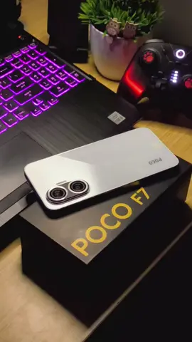 udah murah design cakep, body metal+kaca, spek juga kencang nikmat mana lagi yang kau dustakan 😭✨ #fyp #poco #xiaomi #redmi #pocof7 