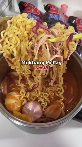 mì cay Sasin thì ngon khỏi phải nói rồi, t thấy mua về tự nấu còn ngon hơn ngoài quán tại mình thích cái chi thì mình vỏ cái nấy hẹ hẹ #anvatcungpiu #micay #cuocduanhasangtao #chiendichnhasangtao #sale99 