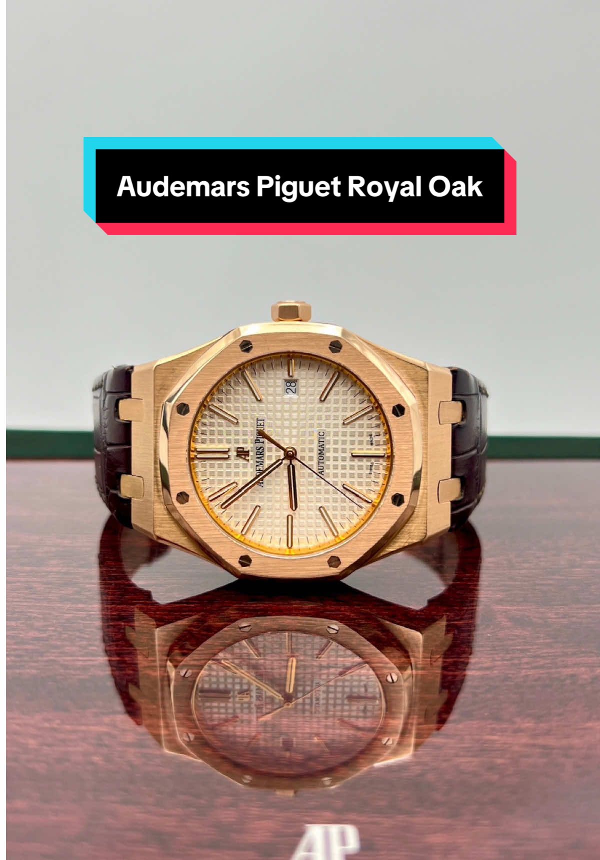 💥Just landed💥 #oneluxury #RoseGold #WatchLovers #rolex 