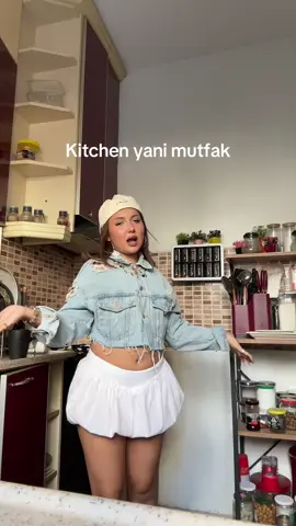 Kralicem sayesinde dil ogreniyoruz💕💕 @aydeed 