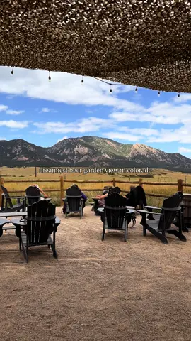 best beer garden view in #colorado #flatsbeergarden #boulderlife #denverfoodie #coloradocheck 