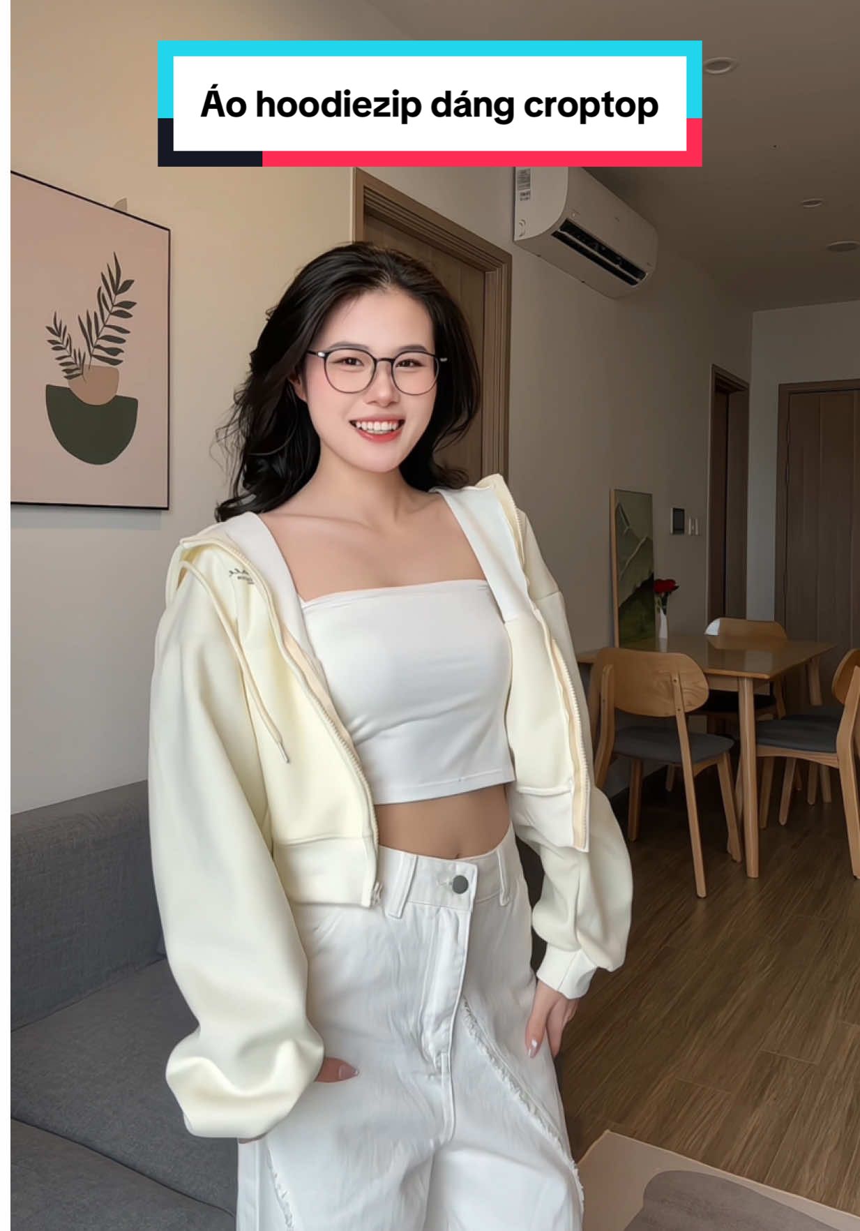 Chất vải okela lắm nè. Mặc 4 mùa chống nắng, chống gió đều okii #aohoodie #aohoodiezip #coolme #linhlanlan 