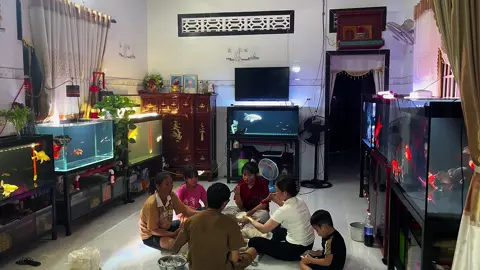 thứ 2 tràng đầy năng lượng cùng gia đình 😘😘😘