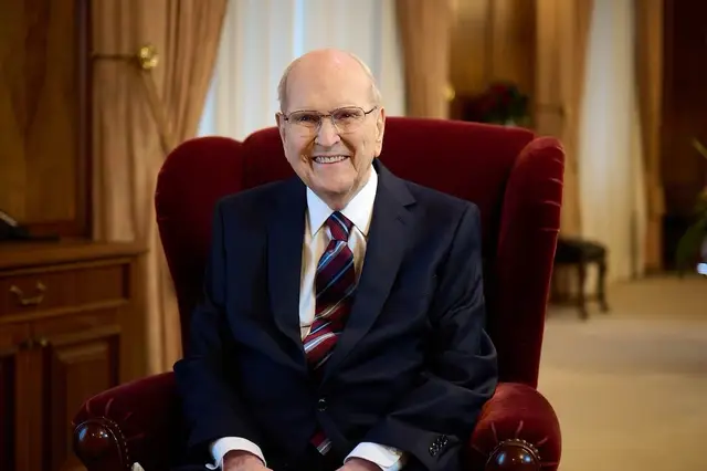 This is a Prophet of God. He is turning 101 on September 9, 2025. His name is Russell M. Nelson. He has brought me and millions of other people throughout the world closer to their Savior Jesus Christ throughout his ministry. He has changed my family’s life by teaching us to seek and expect miracles from God. I have him to thank for my youngest daughter. He has helped me to hear my Father in Heaven better and listen and obey the messages I hear. I am most grateful that he has invited me over and over to spend more time in the House of the Lord so that I can be blessed with His mercy, His power, His peace and unwavering love. I love the Lord with all of my heart, my might and my mind. And @russellmnelson has brought me closer to Him. I am grateful to God for sending us a prophet to give us hope and to bring the world greater peace. We love you President Nelson! #presidentnelson101