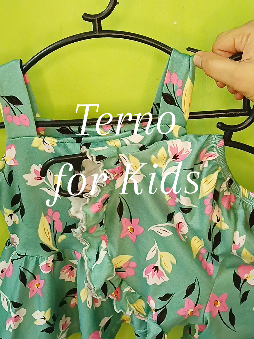 ang ganda,maganda din ang tela hindi mainit  get yours now!  #Ternoforkids  #tiktokfinds #affiliate #Foryou #PadayunLang!