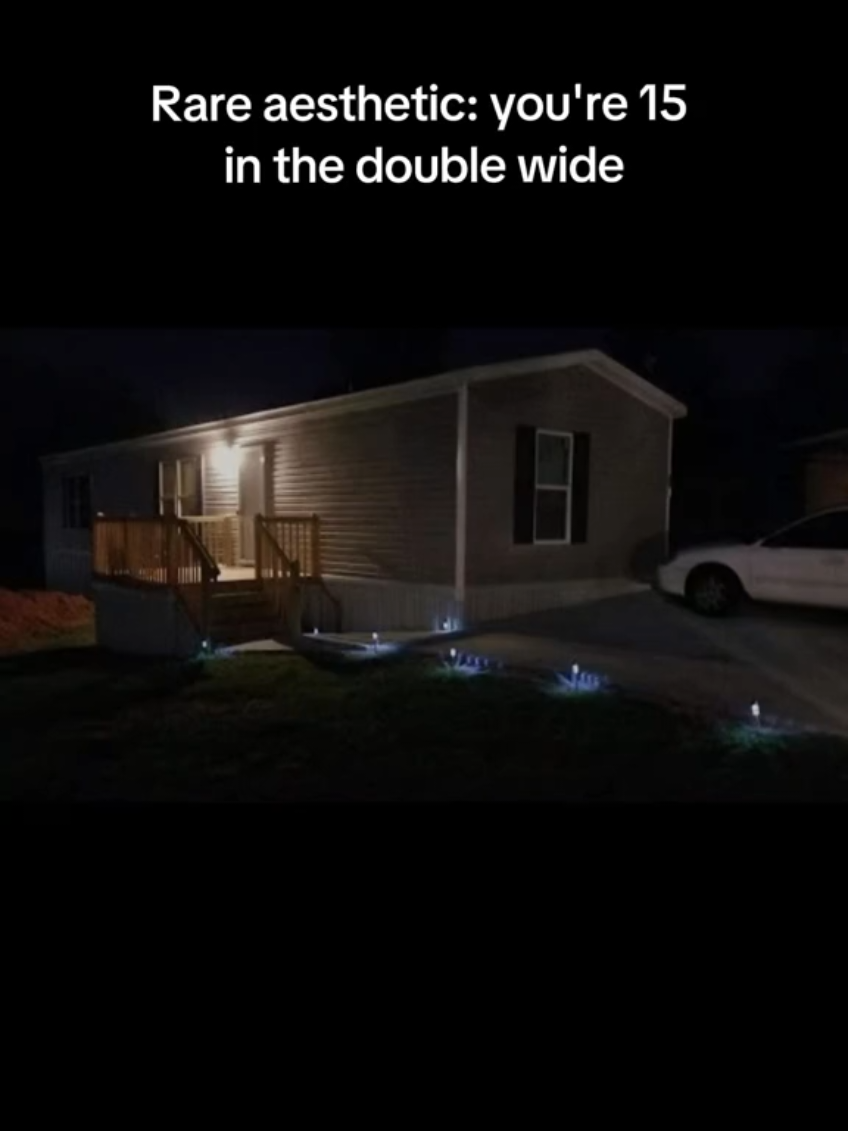 Mind you I'm 15 in the double wide #fyp #fypシ゚viral🖤tiktok  #fyppppppppppppppppppppppp #doublewide #calebhearon 
