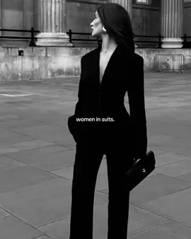 #women #suits #classic #elegant #fashion  