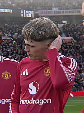 papa muda satu ini ganteng bgt jir #alejandrogarnacho #manchesterunited #football #viral 