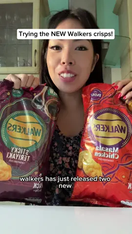 #ad Let’s try the NEW Walkers flavoured crisps!!! @Walkers Crisps 🤤🇮🇳🇯🇵 #walkerscrisps #newfoodfindsuk #crispslover #angelinacertified