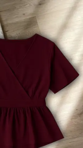 AGATHA Peplum Top Vneck tali pita belakang #atasan #viraltiktok #croptop #kualitaspremium👍🥰 #kekinianbanget 