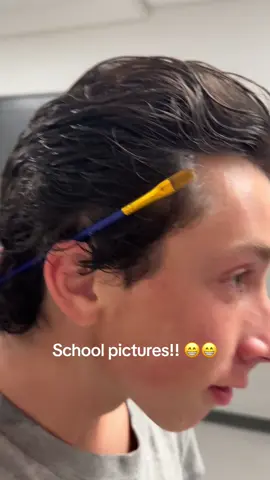 back to school photos!!😄 #schoolphotos #school #learn #laugh #michigan 