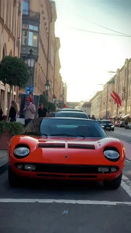 Old is gold • Lamborghini Miura S #fyp#lamborghinimiura#caredit Great day with @Vinci® and @Lukas.cars 