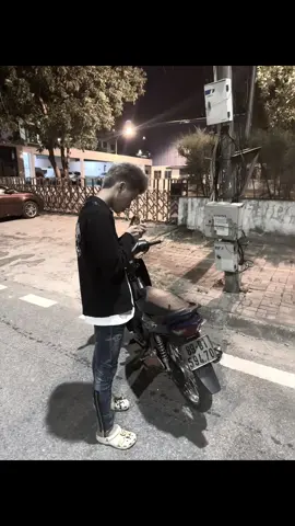 Người có cả đại dương nhưng chọn kín đáo Kẻ chỉ có cốc nước nhưng lại đi khoe khoang… #xuhuong 