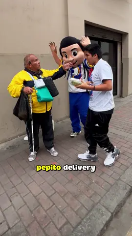 No es complicado, sólo es tener ganas de ayudar ❤️ #ayuda #podemosperu #jovenes #pepeluna 