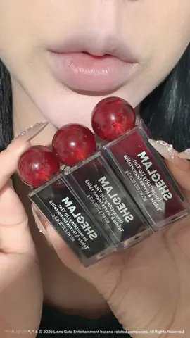 Transferproof and oh-so mysterious 👄 ID: 169293840 #newmakeup #lip  #lipsmakeup  #lipcare  #liptint #LipTrend #SHEGLAM #SHEGLAMcollection #SHEGLAMxTHETWILIGHTSAGA