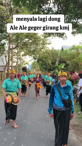 pokok jak andelan aku ni warangkh 💃