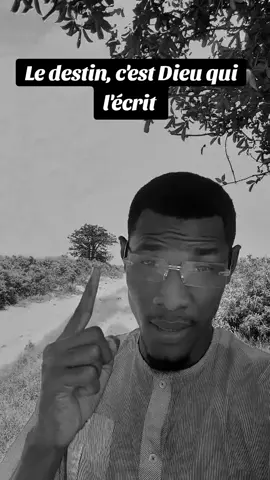 «Rien ne nous atteindra, en dehors de ce qu'Allah a prescrit pour nous. Il est notre Protecteur. C'est en Allah que les croyants doivent mettre leur confiance». [At-Tawba: 51] #Challenge_Idrissa_Seck  #Confiance_en_Dieu  #Viral_video  #Pour_toi 