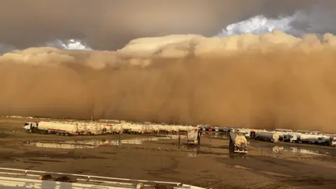 الزوبعة الرملية أو ما تسمى ب 