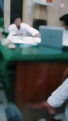 صوبائی وزیر قانون آفتاب عالم اور چئیرمین عامر خان کی کوششوں سے بجلی بحال کر دی گئی لیکن چند گزارشات بازیدخیل کے چار سو ڈیفالٹر کے نام کہ چئیرمین صاحب نے بطور سیکورٹی اپنا ذاتی دس لاکھ کا چیک جمع کیا ہے جو کہ دس روز میں بقایاجات کے ریکوری نا ہونے کیوجہ سے ضبط کیا جائے گا اور ڈیفالٹر پر ایف آئی آر درج ہونگے اور اس کے علاوہ سخت سے سخت قانونی کاروائی ہو گی لھذا اپنے بقایاجات دس روز سے پہلے قسطوں کے ذریعے جمع کر دے کیونکہ علاقہ بازیدخیل میں کسی بھی ایک گھر پر چھاپہ پڑنے اور گھروں کے بے توقیری سے پورے قوم کی بے عزتی سمجھی جاتی ہے اور چند لوگوں نے بغیر تحقیق کئے سوشل میڈیا کے ذریعے سیاسی رہنماؤں کے پیچھے نازیبا پوسٹ کئے ہیں دراصل بازیدخیل کے چار سو لوگ بجلی کے بل جمع نہیں کرتے اور جو بل جمع کرتے ہیں ان میں ادھے لوگ کنڈہ مافیا ہے آج کل کے جدید دور میں واپڈا کے پاس بازیدخیل کا مکمل ڈیٹا موجود ہے جو بجلی استعمال ہوتی ہے اس کی بیس پرسنٹ ریکوری بھی نہیں ہوتی لھذا سیاسی مشران پر الزام لگانے سے پہلے ہمیں خود کو ٹھیک کرنا ہو گا  شکریہ#FORYOUFAGE #LEARNTIKTOK #UNFREZ #ACCOUNT 