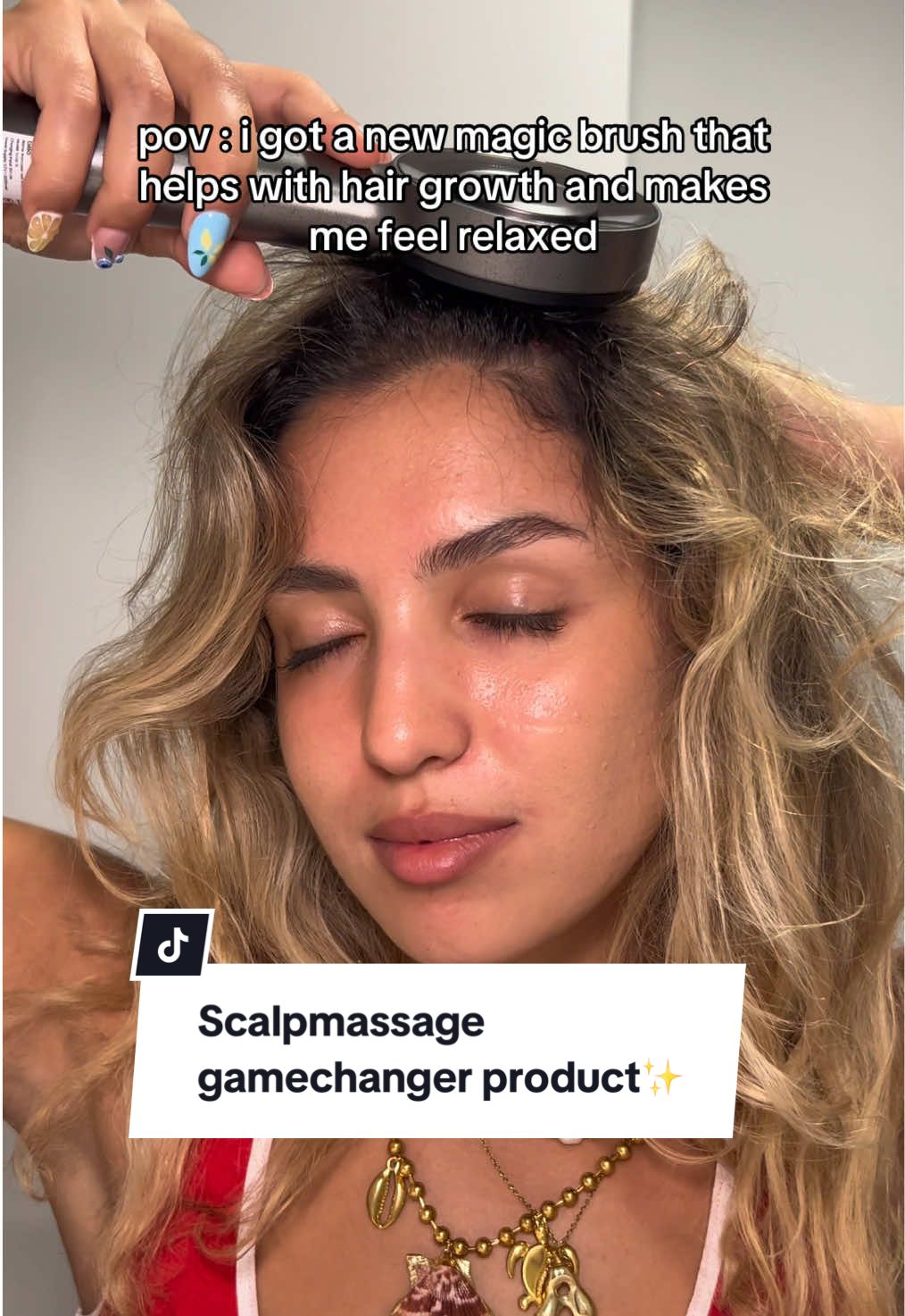 Honestly it's a gamechanger in my hairgrowth routine ✨ (link of the product in my bio)  #hairgrowthjourney #hairlosssolutions #breo #breolumihealpro #breoscalp3 