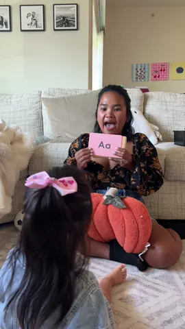 We’re not professionals but we tried. 👏❤️ #phonics #earlyreading #lettersounds #abc #letters #mom 