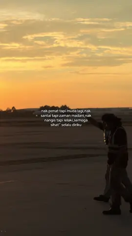 Semoga kuat selalu dan dipermudahkan segala urusan semua 🤲🏻 #fyp #foryoupages #quotestory #sihatselalu #aviationlife 