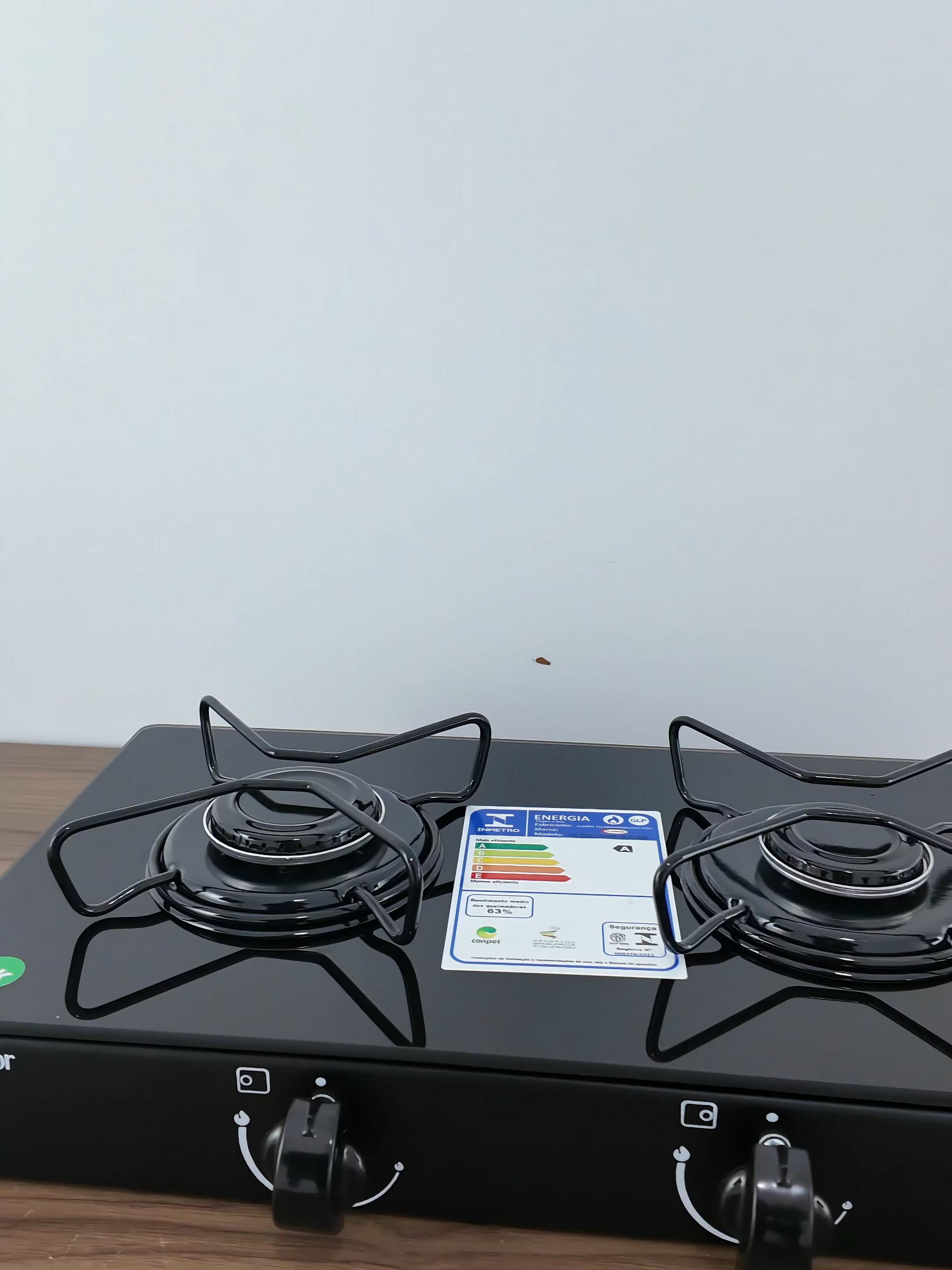 O que achou desse fogão? . . . #FogãoClarice #Fogão2Bocas #CozinhaCompacta #PotênciaNaCozinha #EletrodomésticoPrático #ClariceStove #2BurnerStove #CookingMadeEasy #CompactKitchen #KitchenEssentials #fogao #kitchen