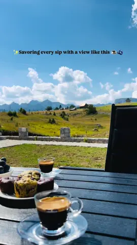 🗓️Plan ahead, relax more. Reserve now! 🛎️ 📍Montenegro, Žabljak🏔️❤️ #DurmitorsMirror #zabljak #planinskiraj #montenegroescape #chillvibes #Durmitor #crnagora #relaxing #viral #coffeetime 