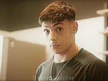 A noite voa…. Use meu cupom na @Max Titanium - Loja:essenciagym  #bodybuilders #gymedits #ganley #maxtitanium #motivação 