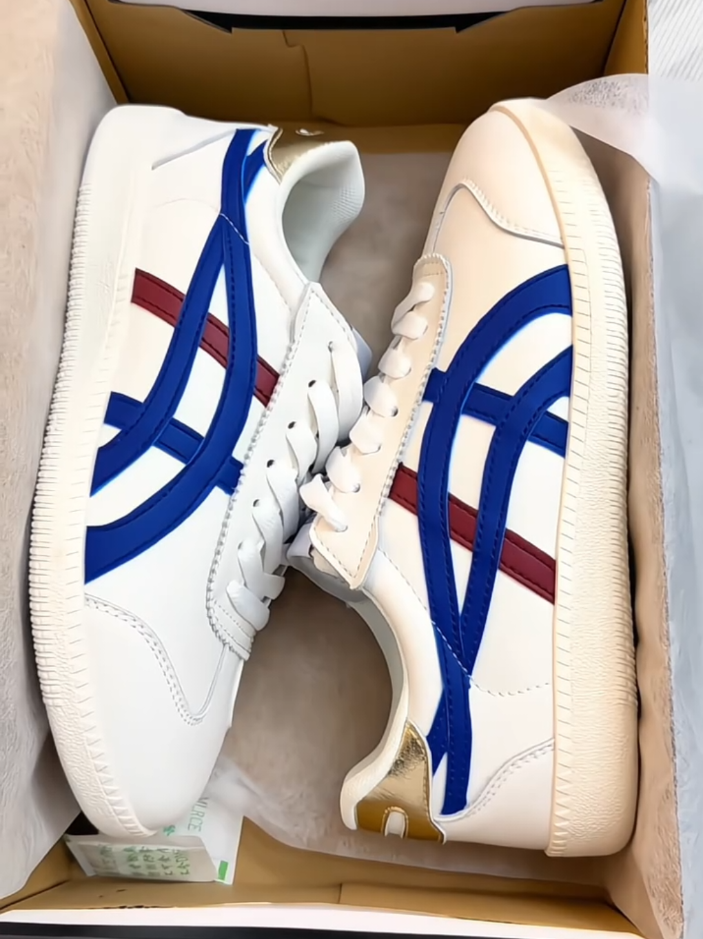 COROLLA Maxi Sepatu sneakers casual sport kekinian #sepatusneakers #sepatuwanita #corolla 
