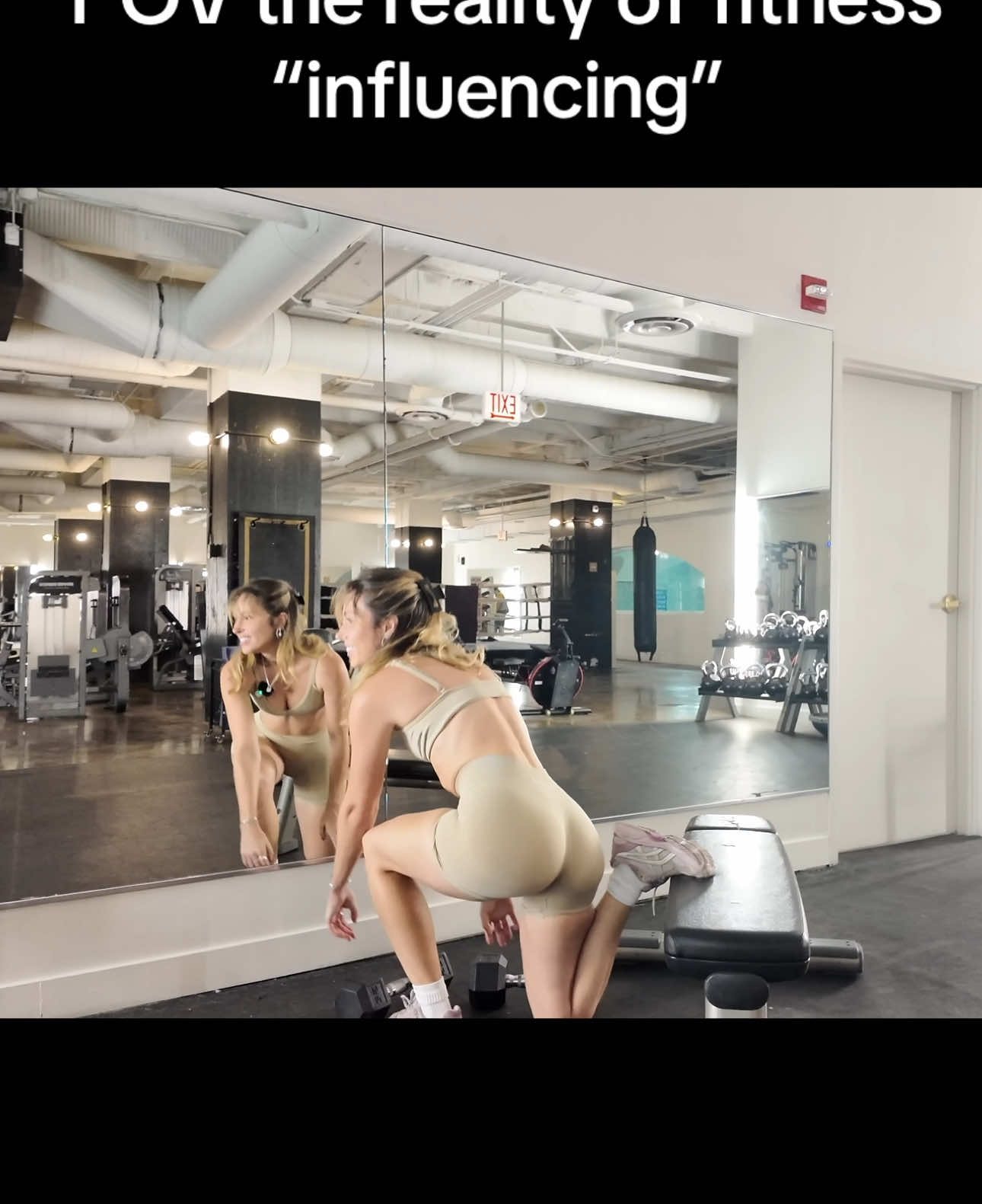 Anyone else forget what leg they’ve done in between sets?! #fitnessjourney 