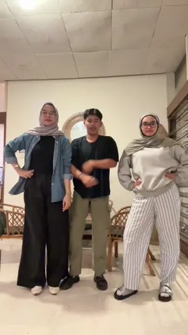 tebak umur